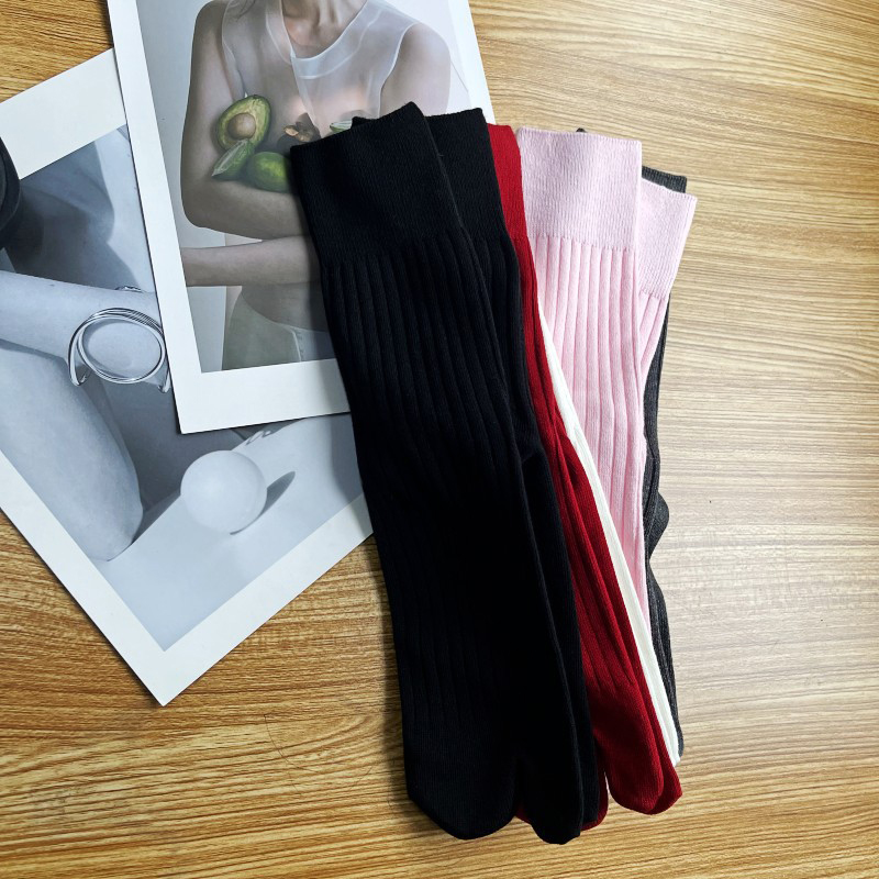 ถุงเท้าอุ่น ถุงเท้าชั้น สาวถุง - Toe Sock Split บทวิจารณ์และราคา