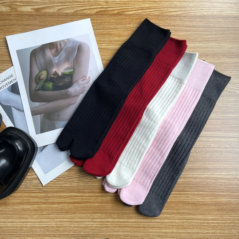 ถุงเท้าอุ่น ถุงเท้าชั้น สาวถุง - Toe Sock Split บทวิจารณ์และราคา